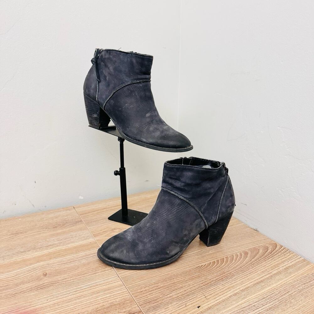 Tesori Black Leather Ankle Booties Women’s Size 7.5